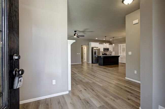 Foto del edificio - Charming 3-Bedroom Home!