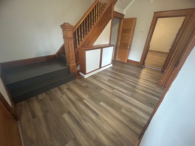 Foto del edificio - CHEVIOT- 4 Bedroom, 2 full Bathroom Specta...