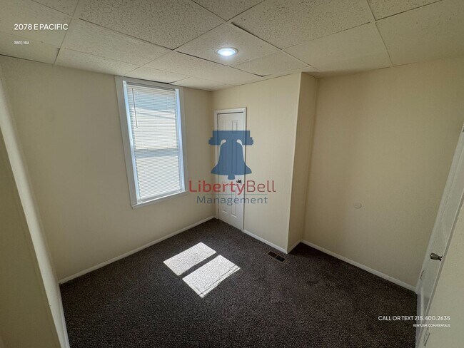Foto del edificio - 2078 E Pacific St