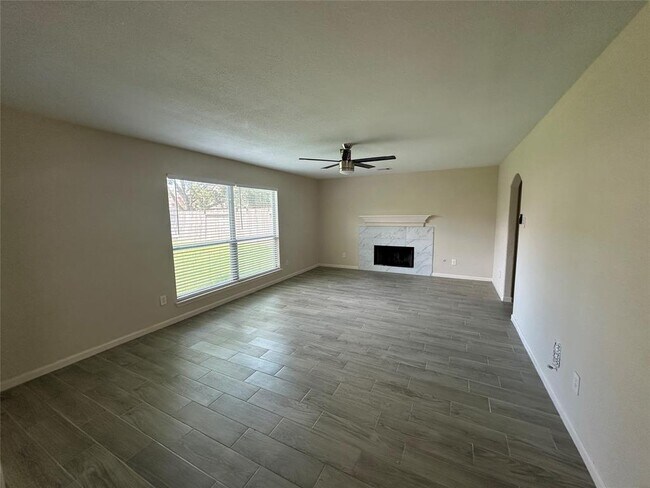 Foto del edificio - 18222 Mayfield Meadow Ln