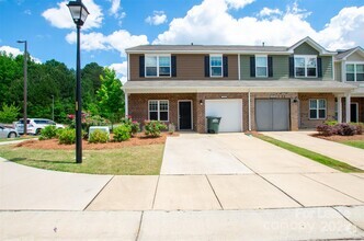 Building Photo - 7314 Sienna Heights Pl