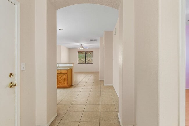 Building Photo - 7084 S Camino Derecho