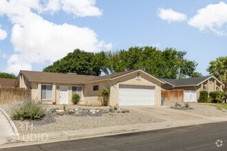 Building Photo - 487 N 2360 E