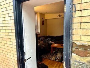 Building Photo - 108 Myrtle St