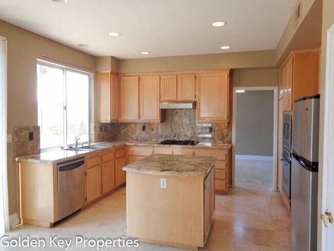 Foto del edificio - Well-appointed home in the Whelan Ranch co...