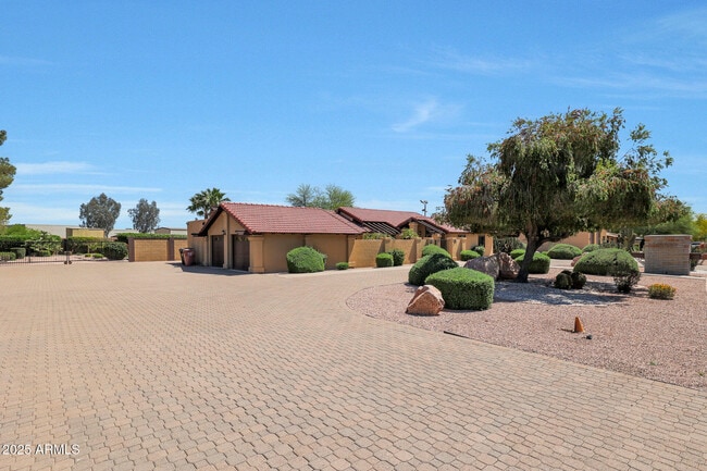 Building Photo - 10825 N 85th Pl