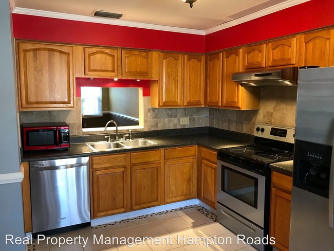 Building Photo - 3 br, 2.5 bath House - 5511 Professor Court