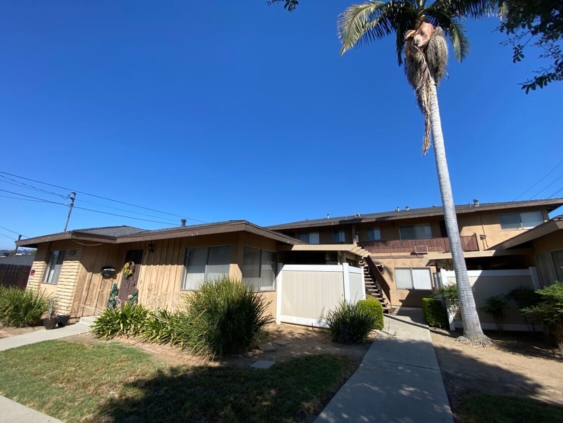 650 Mariposa St Unit 3, La Habra, CA 90631 Condo for Rent in La Habra