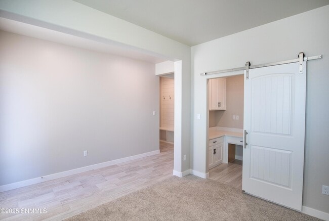 Building Photo - 3019 San Jenaro Dr