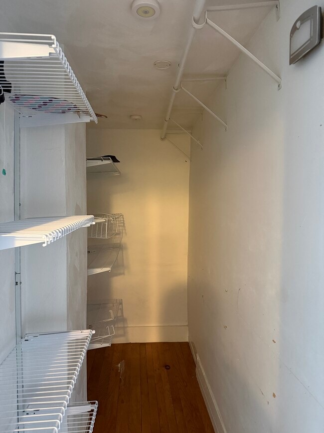 Building Photo - 282 Water St