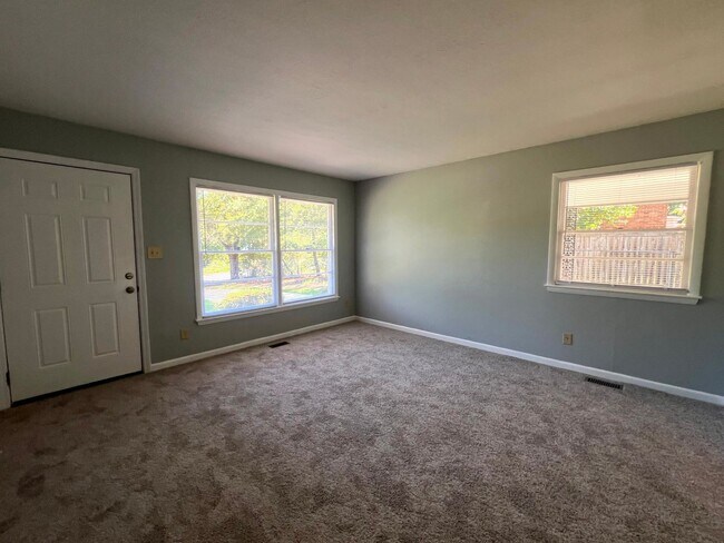 Building Photo - 809 Durwood Drive~Rollingwood