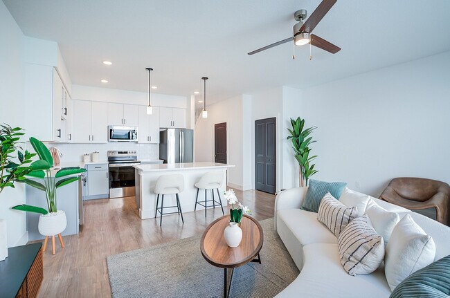 Lagos Summerwell Buenaventura-POI-008 - Encanto Isla | Townhomes for Rent