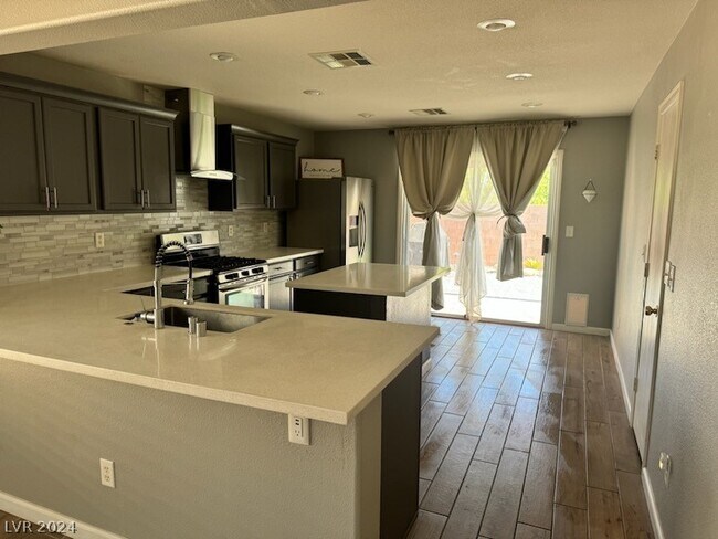 Foto del edificio - 10467 Cook Bluff Ave