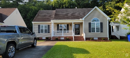 Building Photo - 1009 Sebring Dr
