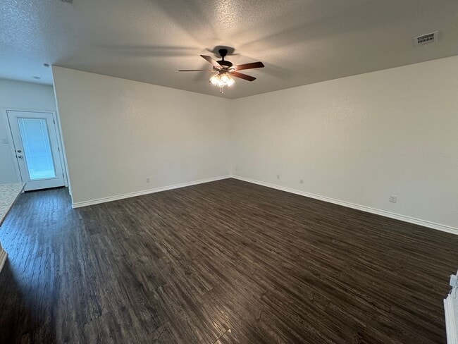 Building Photo - 1417 E Jasper Dr