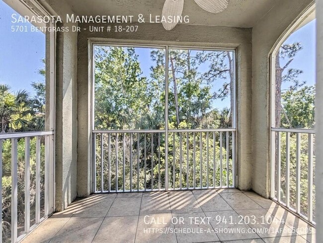 Building Photo - 5701 Bentgrass Dr