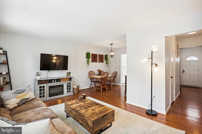 Building Photo - 36 Prairie Rose Ct