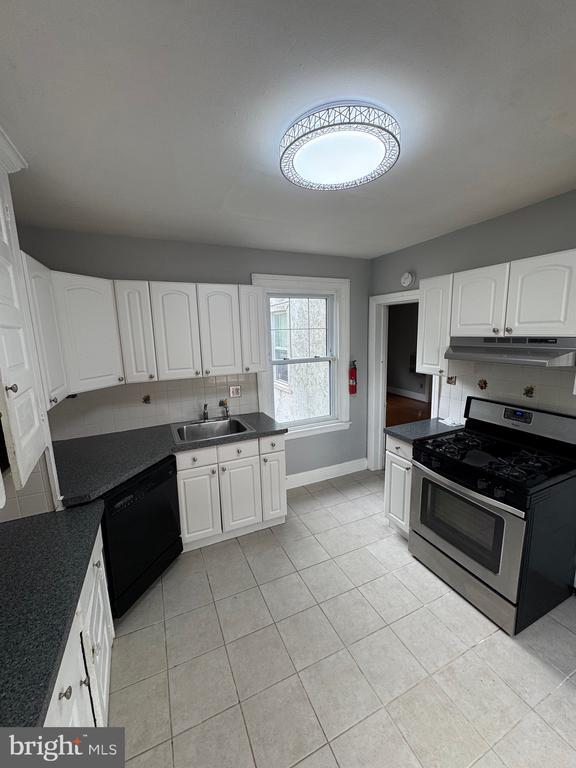 Foto del edificio - 976 Upper Gulph Rd