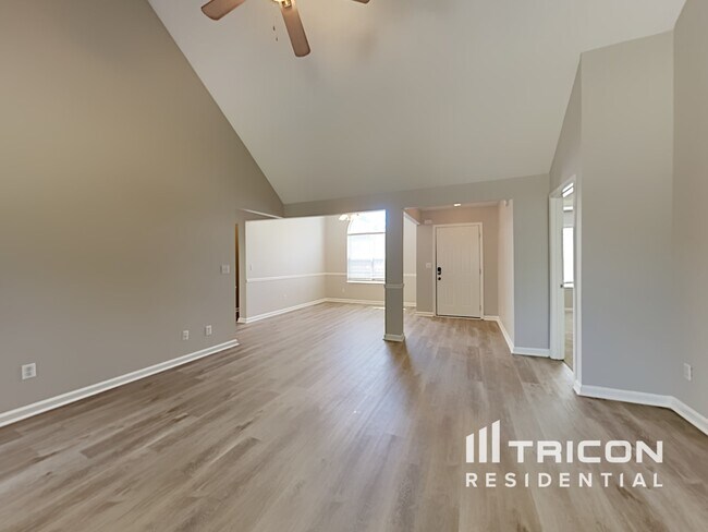 Foto del edificio - 4470 Millenium View Ct SW