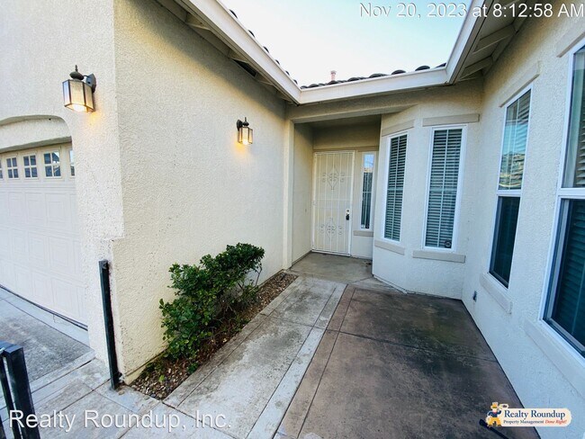 Foto del edificio - 3 br, 2 bath House - 7120 Elvora Way