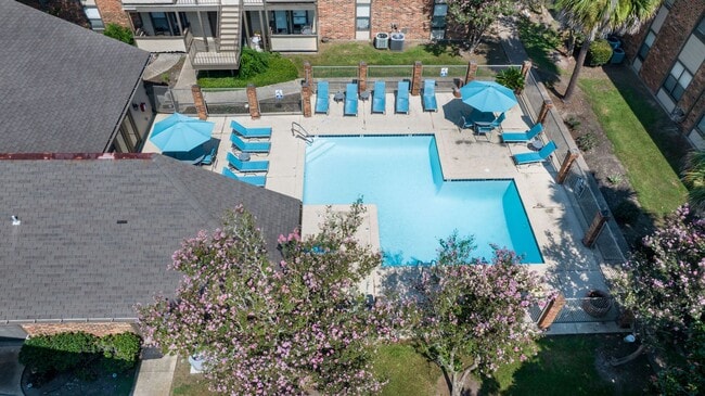 Building Photo - City Heights Magnolia