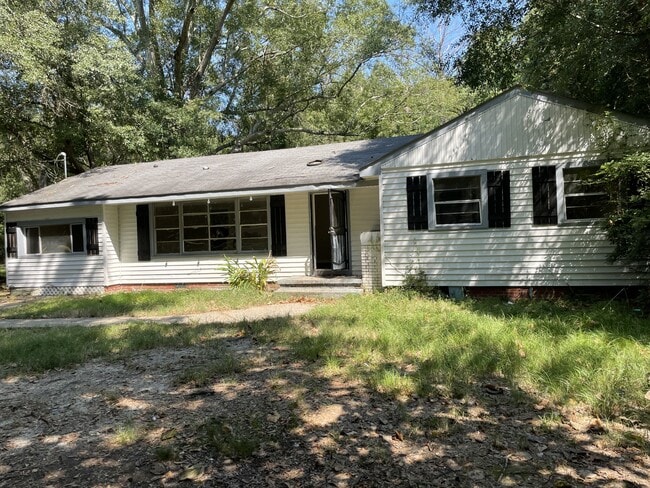 Photo - 210 Wildwood Terrace House