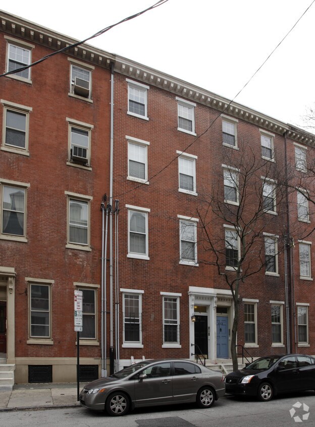 Primary Photo - 411 S 9th St
