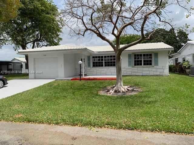 Primary Photo - 1024 NW 90th Way