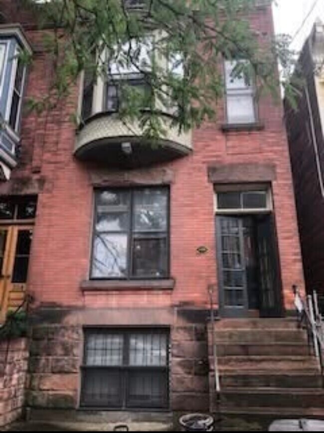 Foto del edificio - 356 Hamilton St
