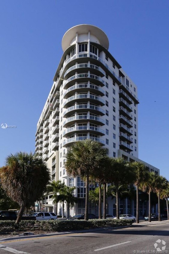 Foto principal - 1 Glen Royal Pkwy