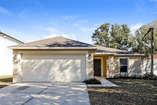 Building Photo - 12930 Kings Lake Dr