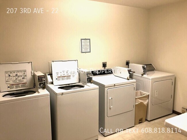 Foto del edificio - 207 3rd Ave
