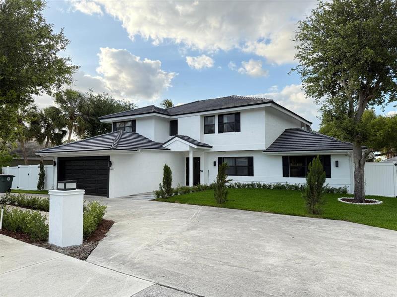 Foto principal - 1401 SW 18th St