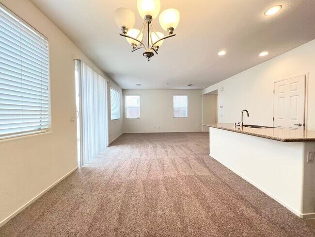 Foto del edificio - 6234 Buffalo Spring Ct