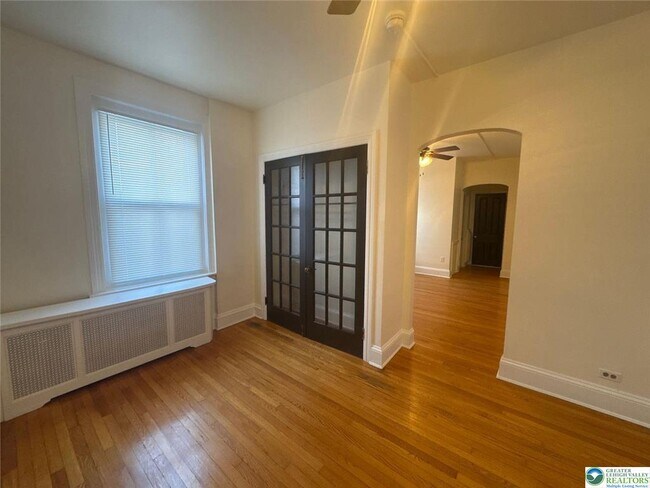 Foto del edificio - 636 N New St