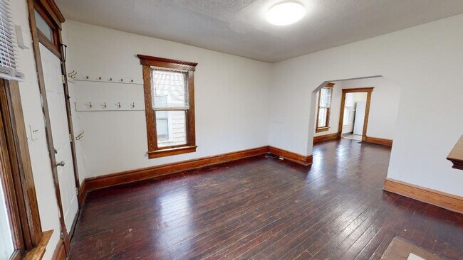Foto del edificio - 48 W Blake Ave
