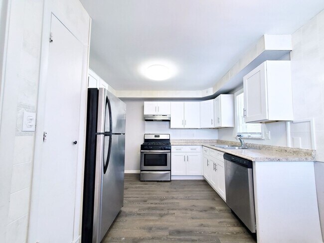 Foto del edificio - 4095 Bluestone Rd