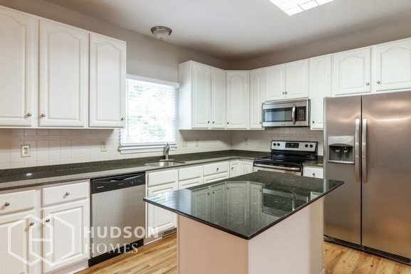 Building Photo - 6041 Lisi Gardens Dr