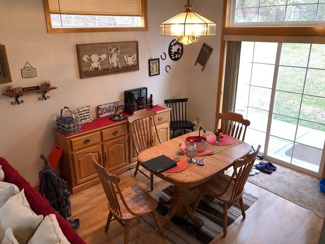 Foto del edificio - 15317 Greenhaven Ln
