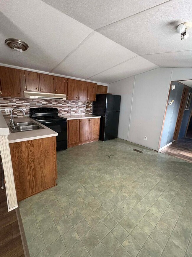 Foto del edificio - Simple Country Living!