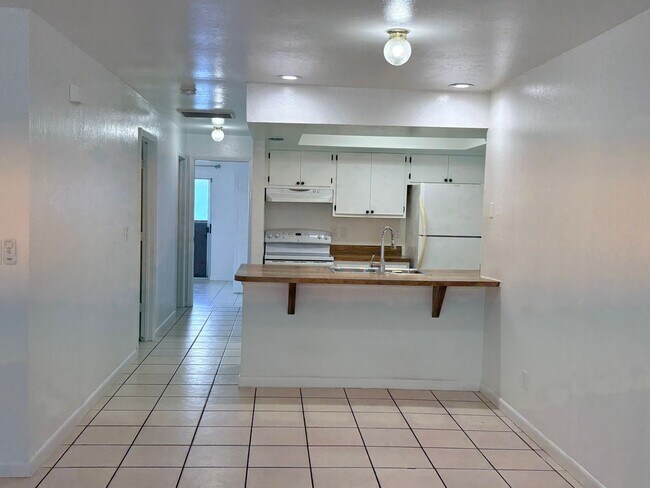Foto del edificio - 729 SW 39th St