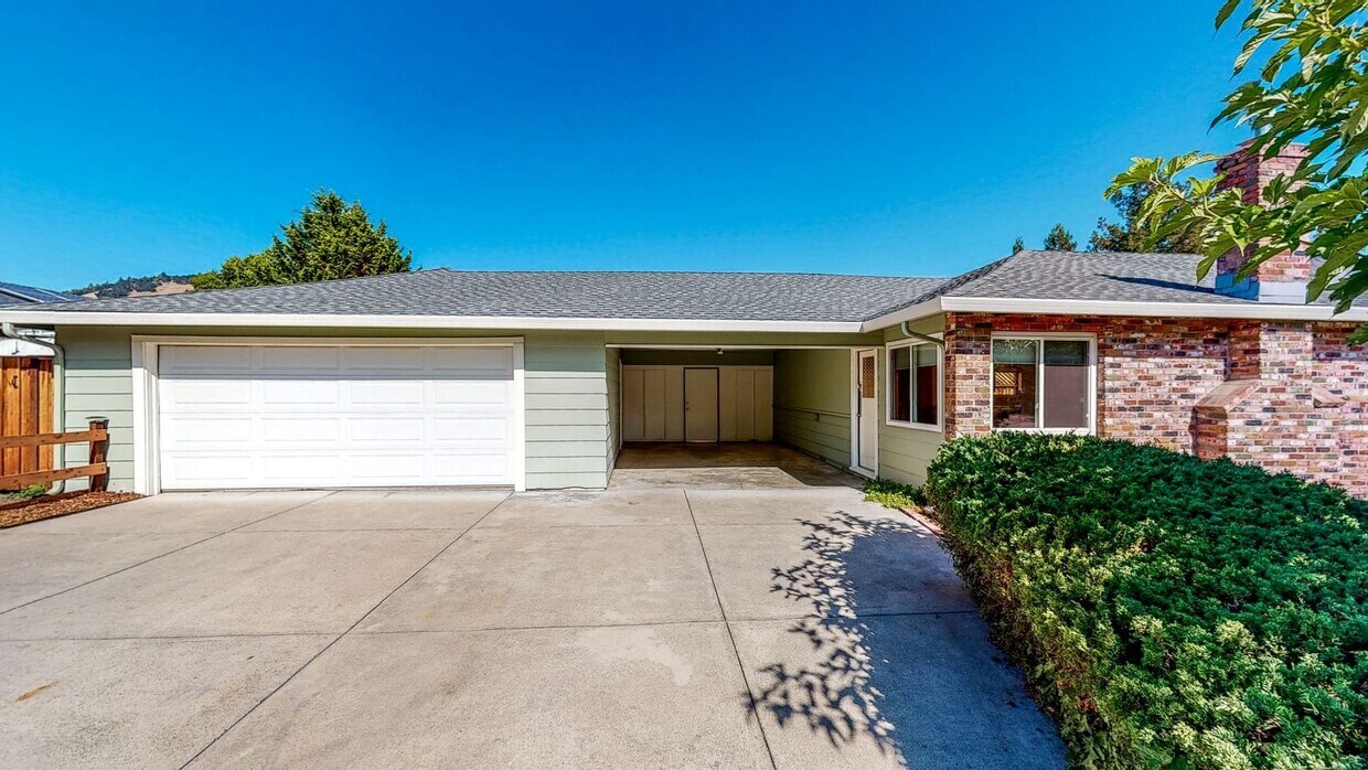 Baird Road Apartment for Rent in Santa Rosa, CA