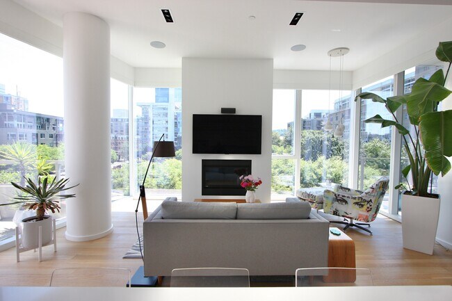 Foto del edificio - 1075 NW Northrup St
