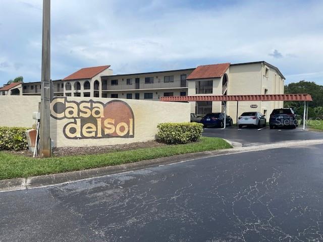 Foto del edificio - 2440 Winding Creek Blvd
