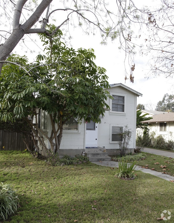 Building Photo - 1929 Anaheim Ave