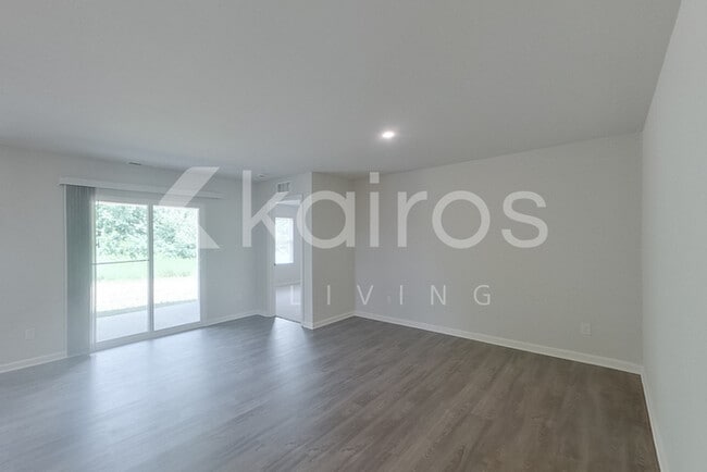 Foto del edificio - 339 Shelton Rd