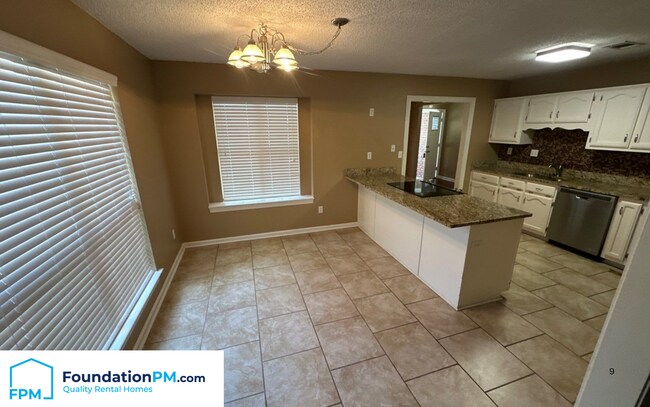 Foto del edificio - 9375 Club Walk Ct