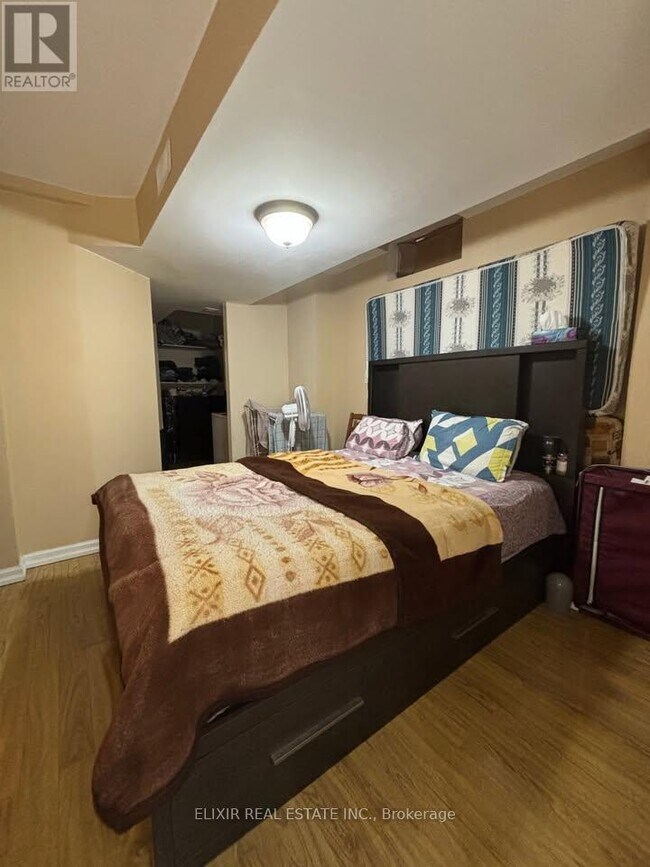 Photo du bâtiment - 4 Lonestar Crescent