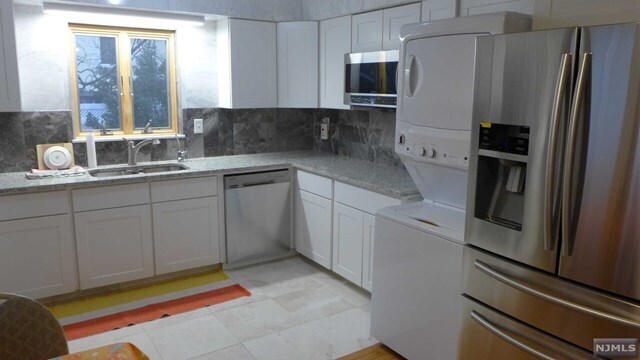 Foto del edificio - 469 Westview Ave