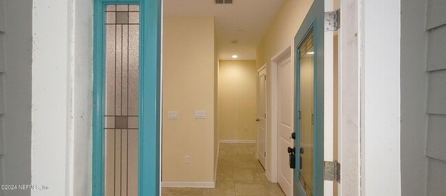 Building Photo - 669 Coconut Palm Pkwy